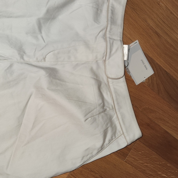 NEW DEADSTOCK VINTAGE NIKE PERFORMANCE GOLF CAPRIS SHORTS SZ6 WHITE WITH TAGS! - Picture 7 of 16